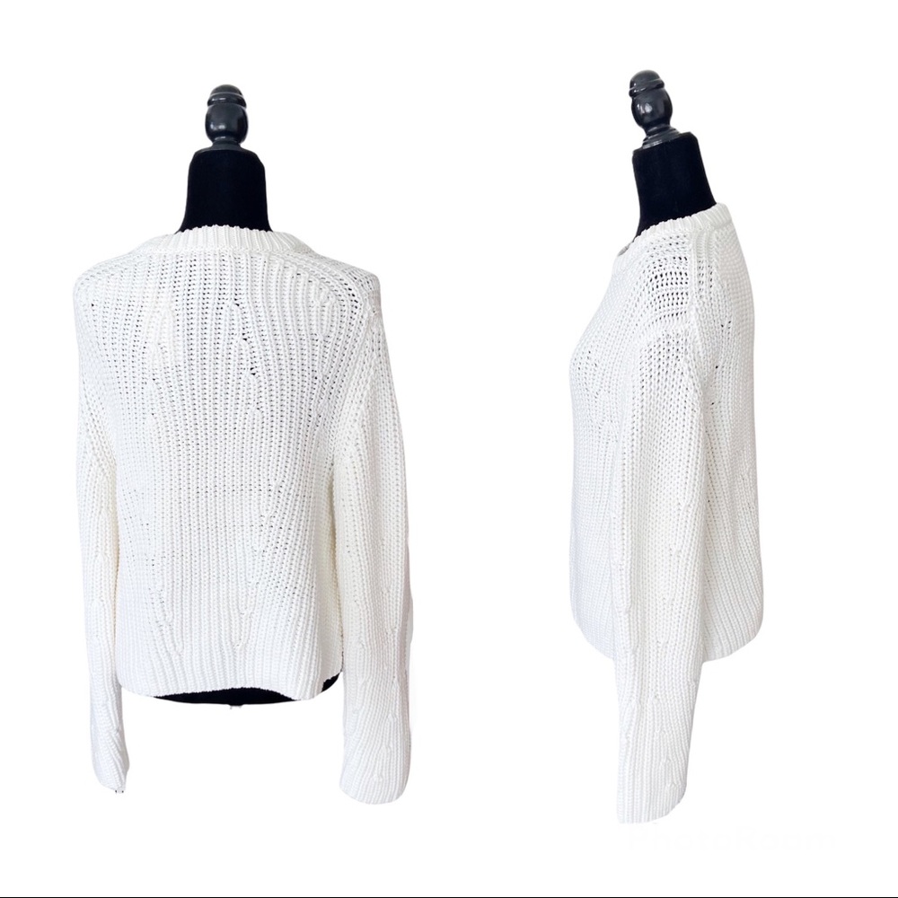 ❤️SOLD NWT Vince White Chunky Knit Slit Hem Crew Neck Cotton Blend Sweater M - Picture 2 of 8
